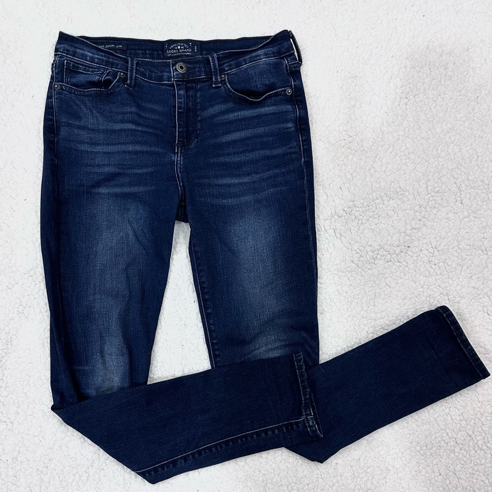 Lucky brand-skinny-size 6/23